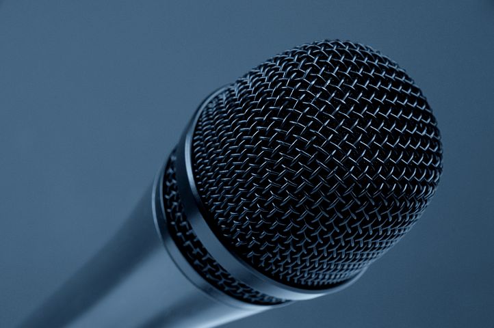 public speaking microphone